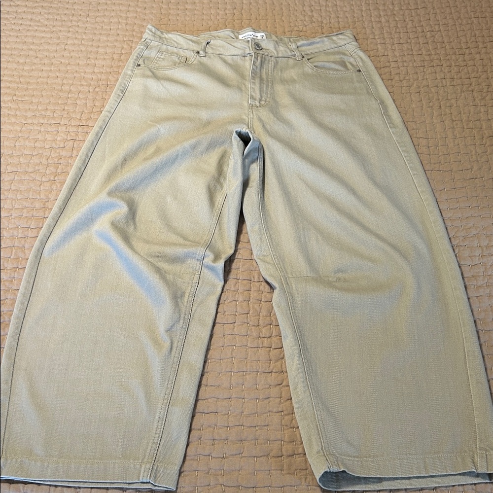 VANILLA STAR Wide Leg Barrel Jeans with Adjustable Waist